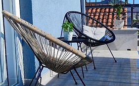 Apartman Leona